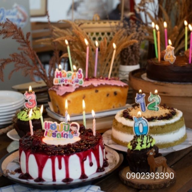 Candles & Candleholders 15 บาท เทียนตัวเลข เทียนแฟนซี เทียนวันเกิด เทียนแผ่นป้าย 1ชิ้น Home & Living