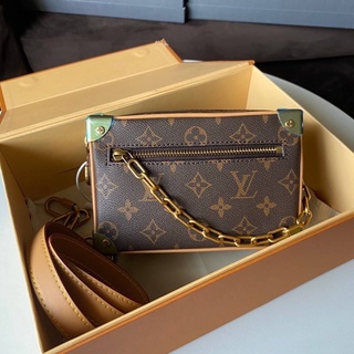 LOUIS VUITTON SOFT TRUNK MONOGRAM กระเป๋าสะพาย Unisex หนังแท้ อะไหล่ทอง