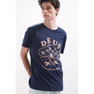 เสื้อยืดคอกลม  DEUS แท้💯% สีน้ำเวินกลม (DU001)