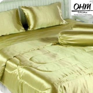 OHM ผ้าปูที่นอน ผ้าเครปซาติน 220 เส้น ขนาด 3.5 ฟุต 3 ชิ้น (สีทองสว่าง)