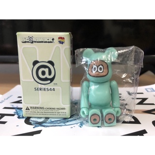 Be@rbrick 100% series 44 - CUTE