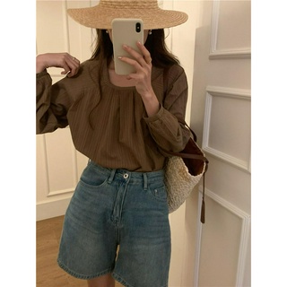 61210 เสื้อเชิ้ตแขนยาว คอกลม แต่งลูกไม้ แบบเรียบ