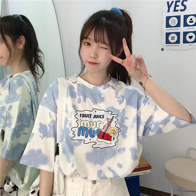 เสื้อยืดผู้หญิงแฟชั่น ส่วนยาวหลวมของเวอร์ชั่นเกาหลีของฮาราจูกุสไตล์มัดย้อมเสื้อยืดแขนสั้นเสื้อคู่รัก ใส่สบาย1035