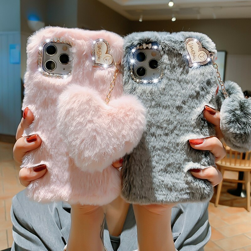 เคสโทรศัพท์มือถือ ซิลิกาเจล ประดับเพชร จี้รูปหัวใจ หรูหรา สําหรับ iPhone 11 12 Pro Max 11pro X XS XR 8 7 6 6S Plus SE 2020 5S 5C 4S
