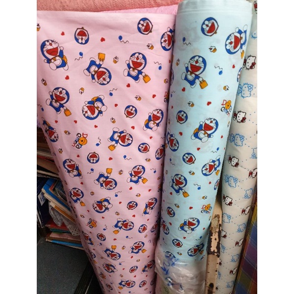 ผ้าลายการ์ตูน​ โดเรม่อน ผ้าคอตตอลผสม ทีซีการ์ตูน 013 ผ้าเมตร คอตตอน ถ่ายพร็อพ ฉาก ปูโต๊ะ หน้ากว้าง 110-115cm - รูปที่ 3