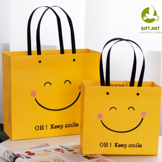 GIFT (พร้อมส่ง) ถุงกระดาษ สไตล์วินเทจ ของขวัญ มี 2 ขนาด