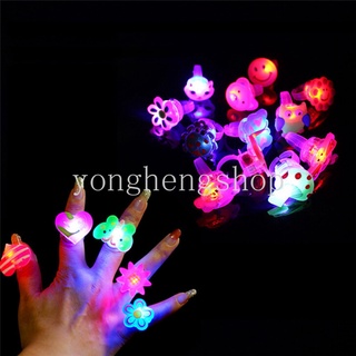 แหวนเรืองแสงในที่มืด ลายการ์ตูน มีไฟ LED ของเล่นสําหรับเด็ก