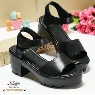 พร้อมส่ง 🎉🎉 Platform Shoes ทำจากหนัง PU พื้นอย่างดี นิ่ม เบา ใส่สบาย ส้นสูงประมาณ 3 " เสริมด้านหน้า 1.5" สวมใส่ง่าย