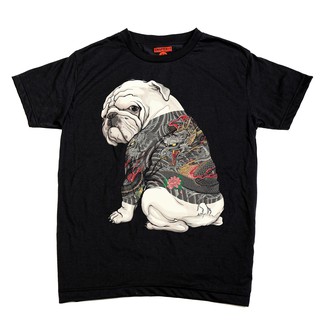 เสื้อยืด แขนสั้น แชปเตอร์วัน สเก๊ตบุ๊ค ลาย หมาสักมังกร ผ้านิ่ม / Bulldog Tattoo Chapter One Sketchbook Soft T-Shirt