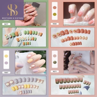 Shiny B&amp;S🌸พร้อมส่ง🌸เล็บปลอม เล็บเจล สำเร็จรูป 24 ชิ้น /กล่อง เล็บปลอมสำเร็จรูป เล็บปลอม น่ารัก เล็บปลอมเจล กันน้ำ มีลายให้เลือกหลากหลาย