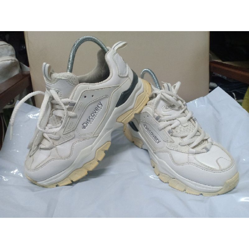 รองเท้ามือสอง Discovery ไซส์ 38.5(24.5)