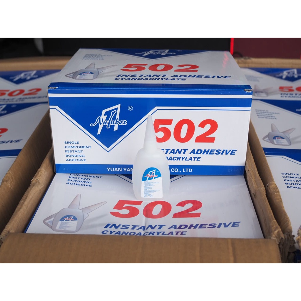 กาวร้อน NUMBER ONE​ 502 หลอดใหญ่ (บรรจุ 30 ชิ้น)