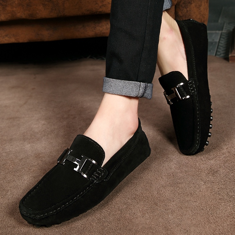 รองเท้าโลฟเฟอร์ขนาดใหญ่สำหรับผู้ชาย Slip-Ons แฟชั่นการขับรถแบบสบาย ๆ รองเท้าไม่มีส้น
