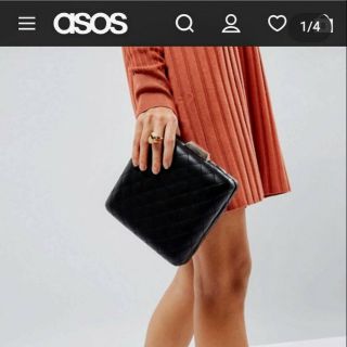 กระเป๋าคลัช ถือ้ก๋ๆ ออกงาน หรือใช้สายสะพายข้างได้ แบนด์asos