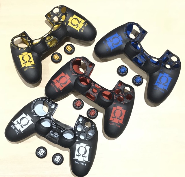 ซิลิโคนจอย PS4 พร้อมที่ครอบอนาล็อก ลาย God of War (ซิลิโคนจอย Ps4)(Silicone Ps4 Controller)
