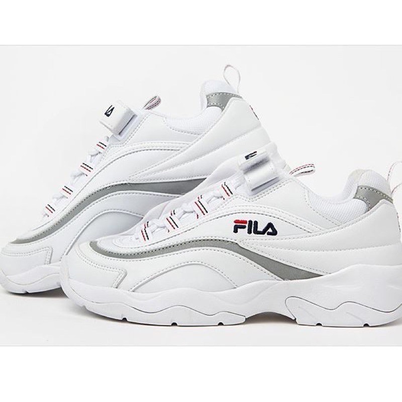 รองเท้าผ้าใบ Fila Ray Veltrap Exclusive มือสอง