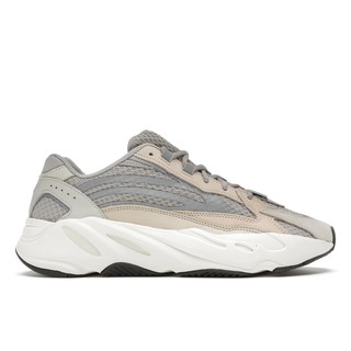 PROSPER - Yeezy 700 V.2 Cream 2021