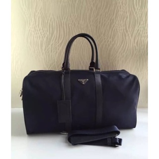 พร้อมส่ง prada duffel nylon crossbody  งาน hi-end ขนาด 52 cm
