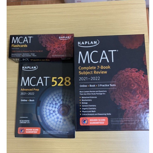 หนังสือ MCAT สภาพใหม่มากก