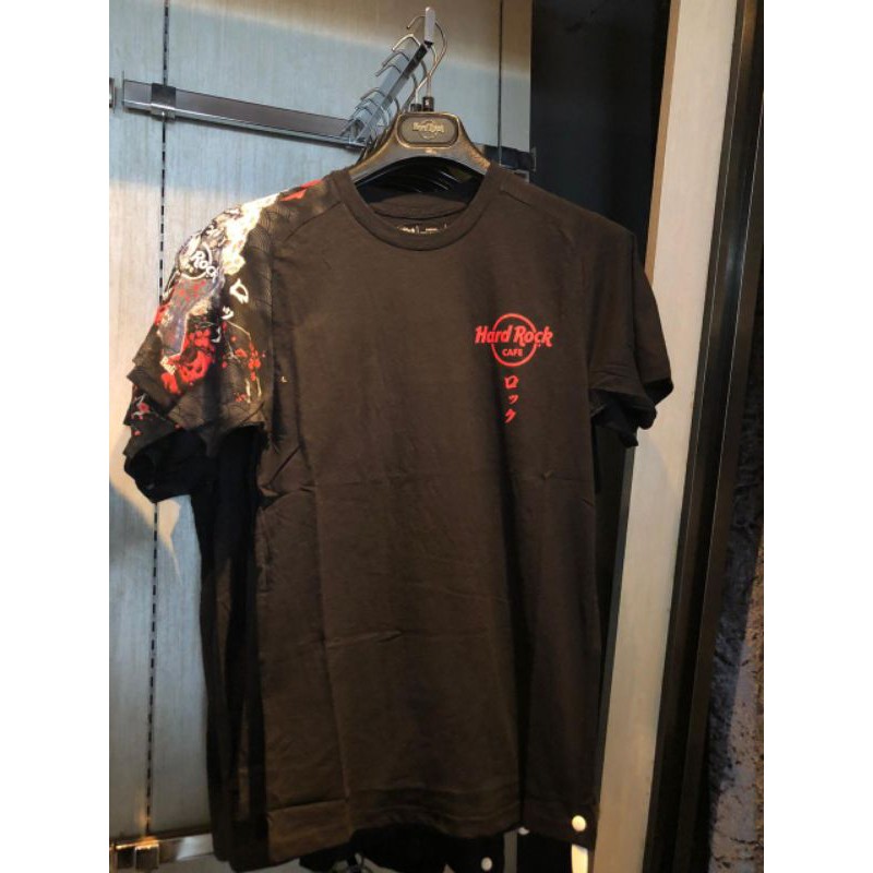 เสื้อยืด Hard Rock Cafe ดั้งเดิม