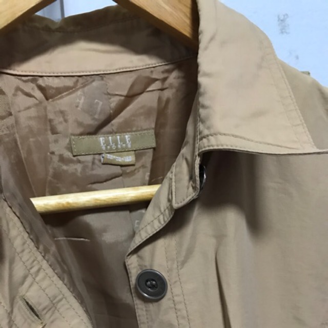 เสื้อคลุมแบรนด์ ELLE