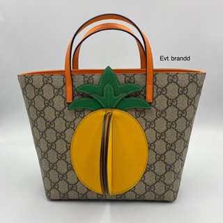 Super like very very newwww Gucci tote kids