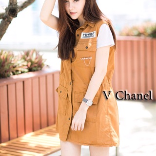 โค้ชเสื้อคลุมแขนกุด