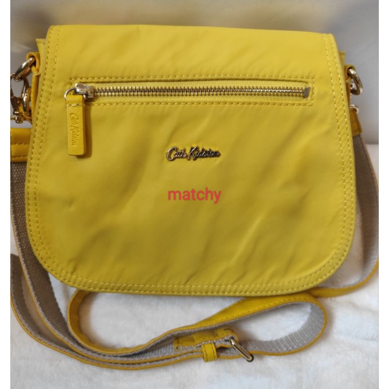 Premium Brand Cath Kidston กระเป๋าสะพายมือสอง รุ่น Bennett Yellow Crossbody Bag ของแท้ 100% ซื้อจาก Shop