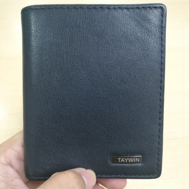 กระเป๋าสตางค์สั้นผู้ชายTAYWIN มือสอง