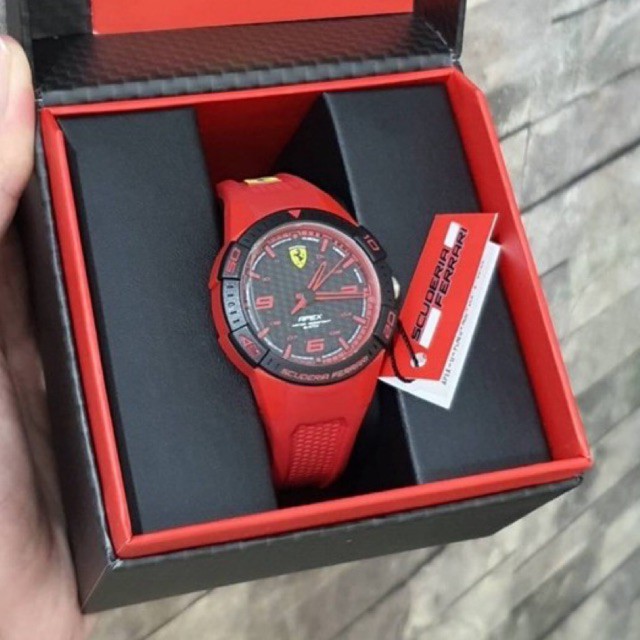 นาฬิกาข้อมือ Scuderia Ferrari Apex Black Unisex Watch 0840036 / 0840037 สายซิลิโคนสีแดง ขนาดหน้าปัด 38 มม.