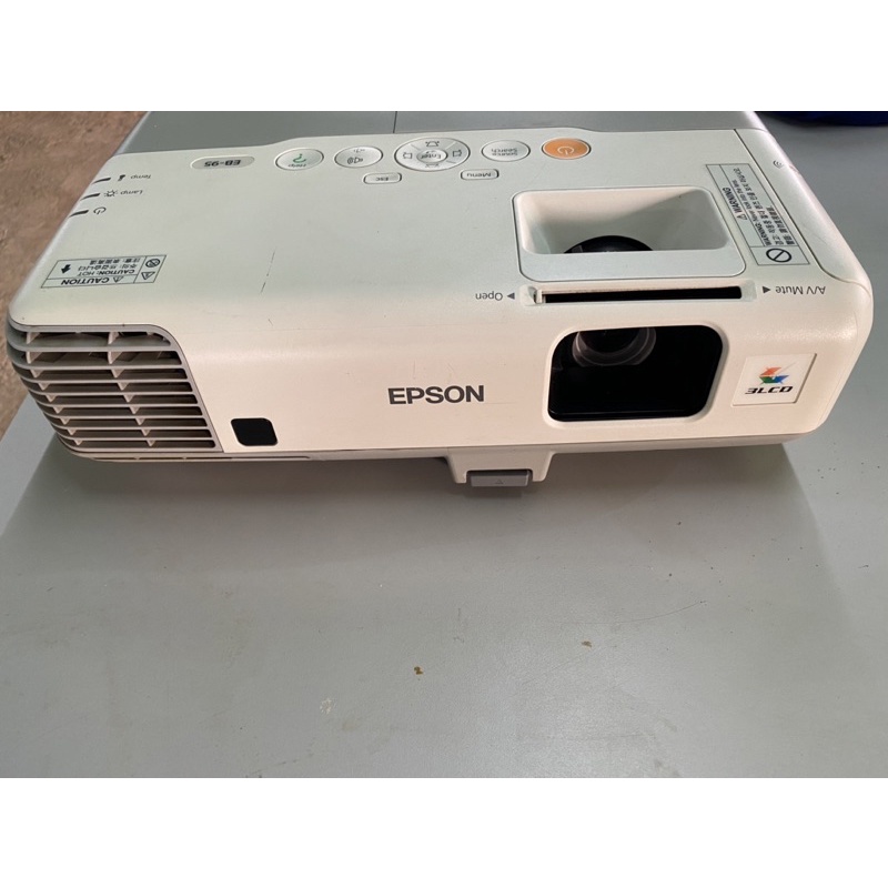 เครื่องโปรเจคเตอร์ Epson 3LCD มี HDMI มือสอง