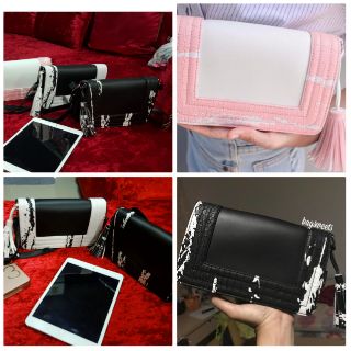 Sale !! เหลือ2ใบสุดท้าย(ของใหม่) กระเป๋าสะพายข้างหรือถือทรงบอยลายหินอ่อน