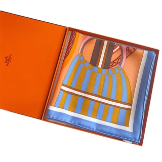 ผ้าพันคอผู้หญิงผ้าไหม La Selle Imaginaire Scarf ขนาด 90x90 ซม. แบรนด์ Hermes