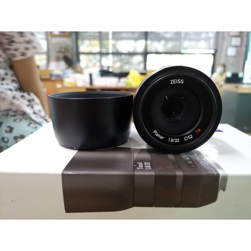 Zeiss​ touit.1.8/32​ X-mount