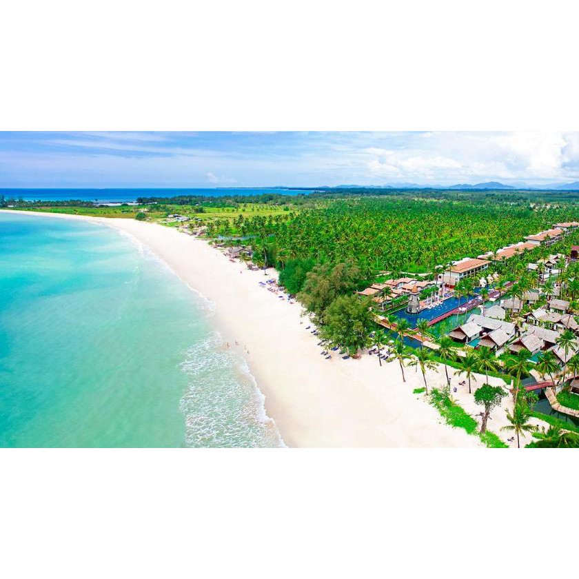 Voucher : Graceland Khaolak Beach Resort เขาหลัก พังงา ห้อง Water Pool Villa พร้อมอาหารเช้า 2 ท่าน