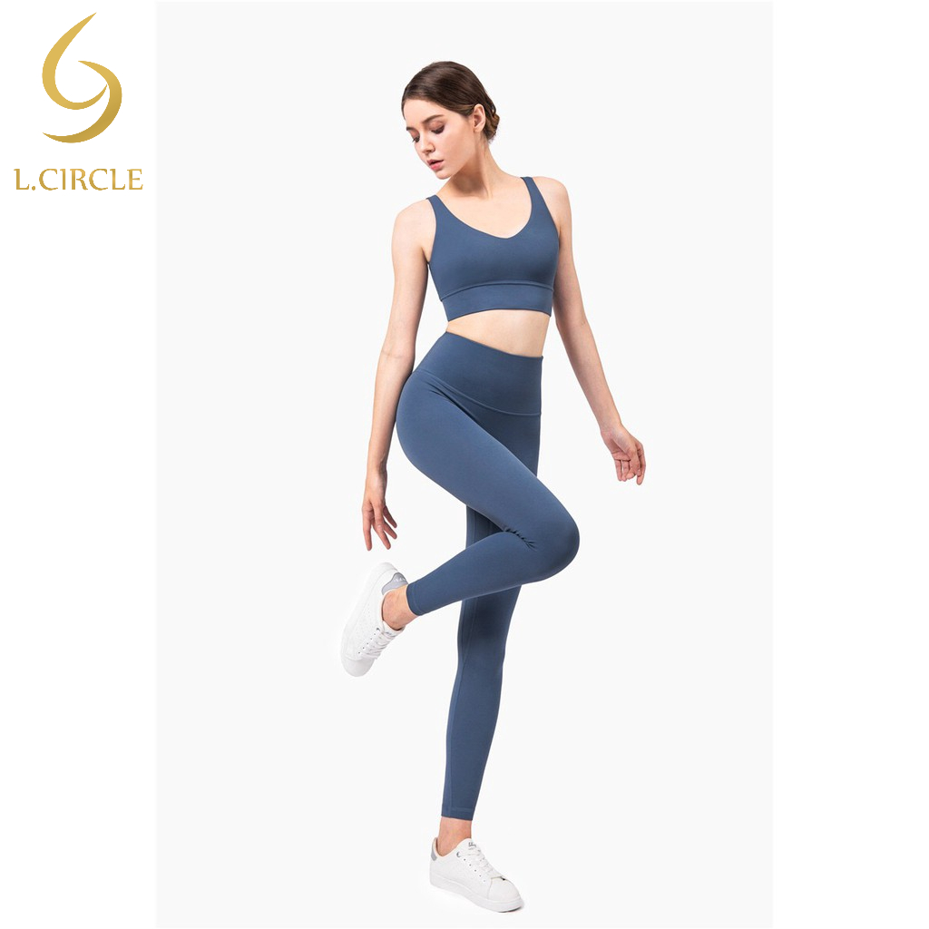 L.CIRCLENew Arrival Deep V Sexy Vest สปอร์ตบรา Push Up Shakeproof Gym Yoga bra