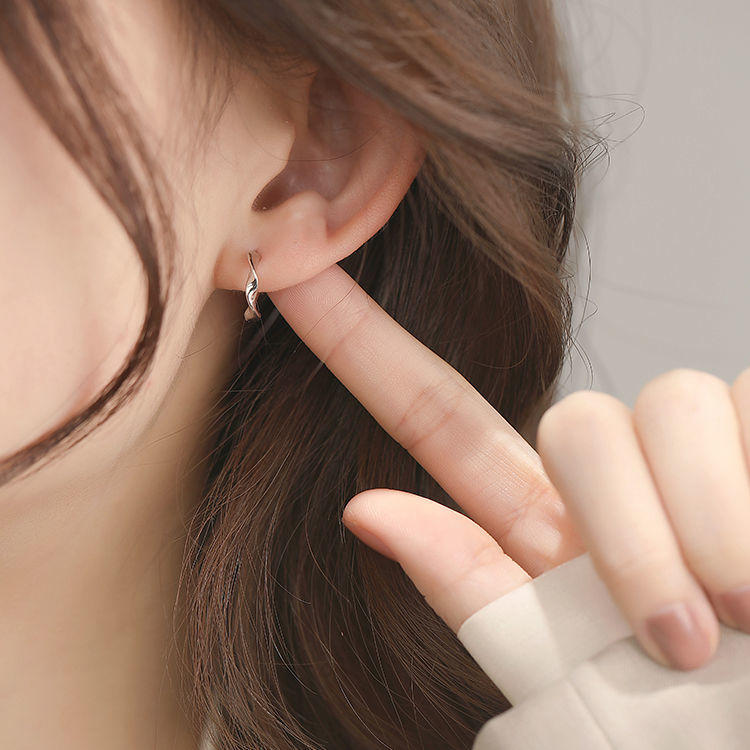 【binbingo】เครื่องประดับ 925 ต่างหูเงินแท้ 100% แป้นต่างหู earrings ต่างหูห่วงเงินแท้ ไม่ลอกไม่ดํา สไตล์เกาหลี 1 คู่/2 pc