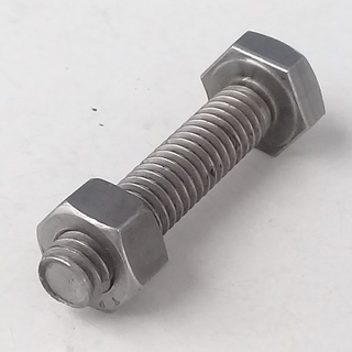 สกรู screw nut สกรู5/16 สกรู2หุนครึ่ง สกรูเบอร์14 xยาวมีให้กดเลือก1ถึง4นิ้ว ราคาชุดละ1กิโล.รวมน็อตตัวผู้และน็อตตัวเมีย