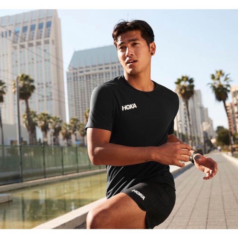 เสื้อวิ่ง Hoka One One Performance เสื้อยืดกีฬายิมวิ่งมาราธอน