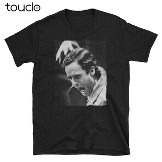 เสื้อคู่ - เสื้อยืดผ้าฝ้าย Ted Bundy - ฆาตกรต่อเนื่องเสื้อยืดคอโอ