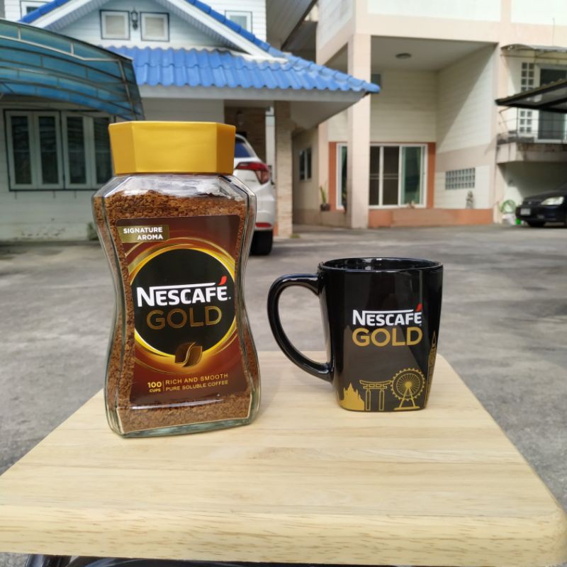 คุณภาพสูง  เนสกาแฟ โกลด์ กาแฟสำเร็จรูป ฟรีซดรายสินค้านำเข้า 200 กรัม / Nescafe Gold Coffee Freeze Dry g