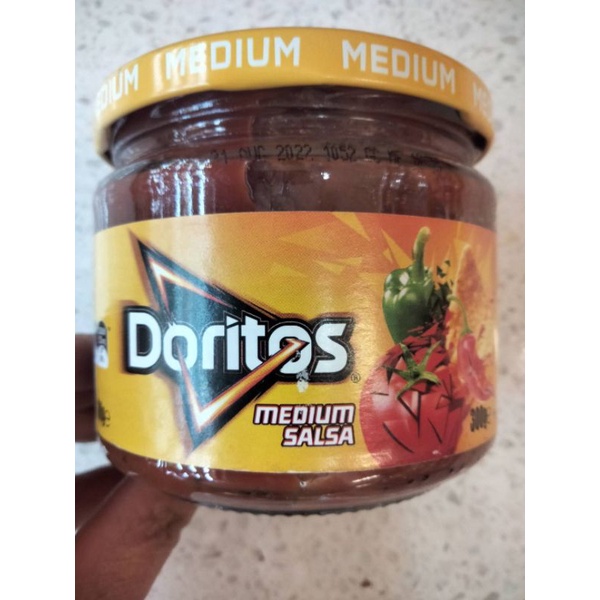 Doritos Medium Salsa Dip Sauce ซอลซัลซ่าเผ็ดกลาง โดริโทส 300กรัม  ราคาสุดฟิน