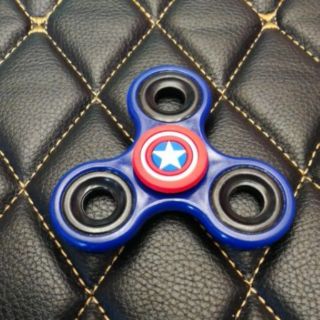 Hand spinner