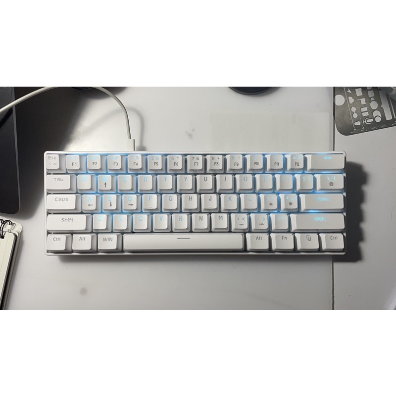 [ใหม่แกะกล่อง ซื้อมาผิด] Mechanical keyboard - ยี่ห้อ MageGee - layout 60% - คียบอร์ดเล่นเกม