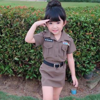 ชุดตำรวจเด็กหญิง (เสื้อแขนสั้นไม่มีหมวก)