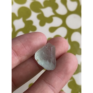 (F) พลอยดิบแท้ ฟลูออไรท์(Fluorite)พลอยธรรมชาติ 100% น้ำหนัก 19.50 กะรัต