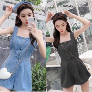 MF9689🍓
Jumpsuit จั้มสูทแขนกุด ผ้ายีนส์เทียม ติดกระดุมอก รอบเอวยืดสม็อคหลัง มีกระเป๋าล้วง มาพร้อมผ้าโพกหัว