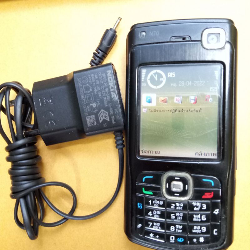 NOKIA N70 เครื่องไทย เก่าแก่แท้เดิม  3G มาเต็ม พร้อมแบตสายชาร์จ ครบชุด