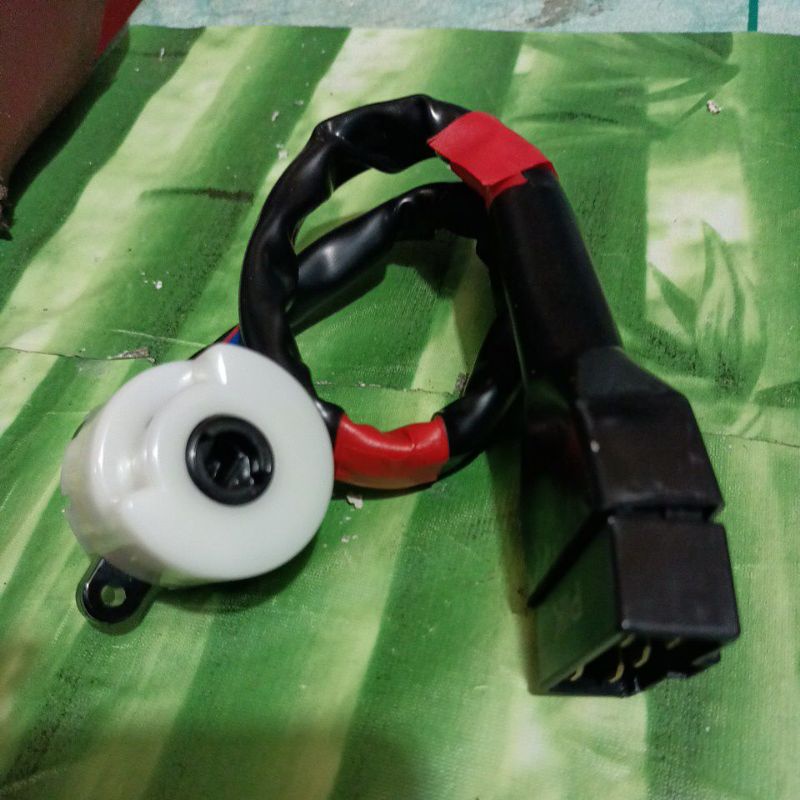 TOYOTA LANDCRUISER FJ 60 FJ62 SERIES 1980-1986 LAND CRUISER CONTACT KEY CABLE SWITCH