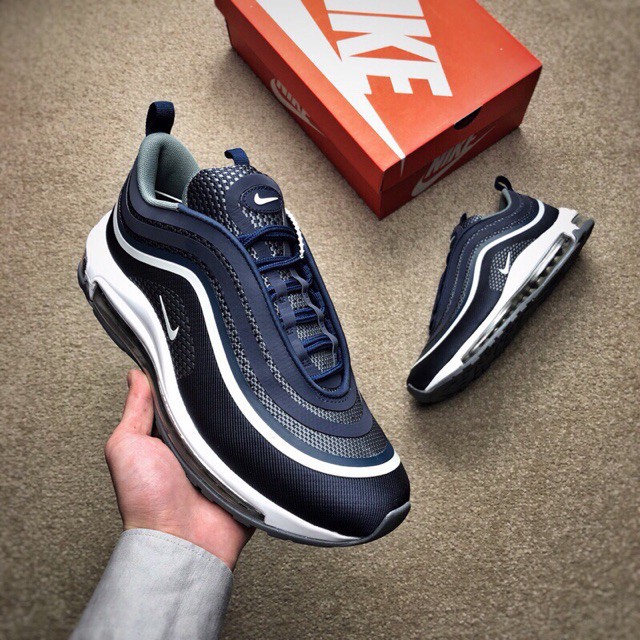 Nike Air Max 97 Ultra 17 น้ำเงินเข้ม กระสุน คน เบาะอากาศ รองเท้าวิ่ง รองเท้ากีฬา Nike Air Max 97 Ultra 17 น้ำเงินเข้ม กระสุน คน เบาะอากาศ รองเท้าวิ่ง รองเท้ากีฬา